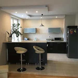 https://apartament-w-wesolej.warsawhotelspoland.com
